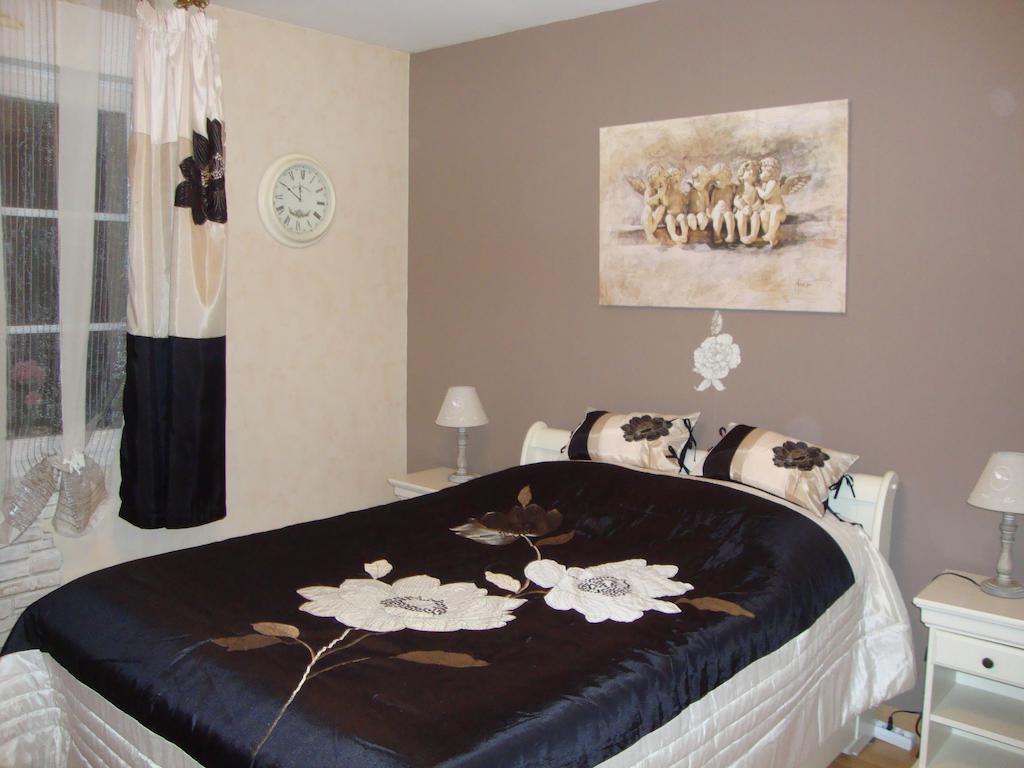 Le Refuge Des Anges Hotel Presles-et-Thierny Room photo